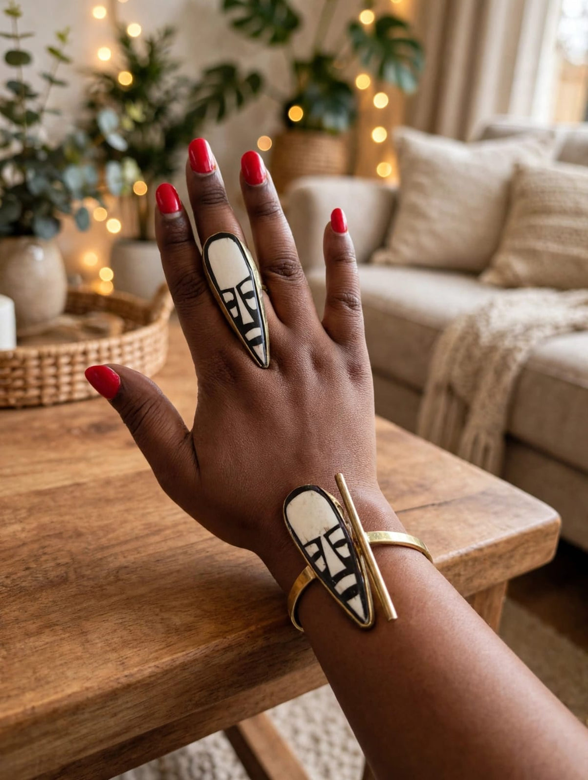 Asani Hand-Carved Duo